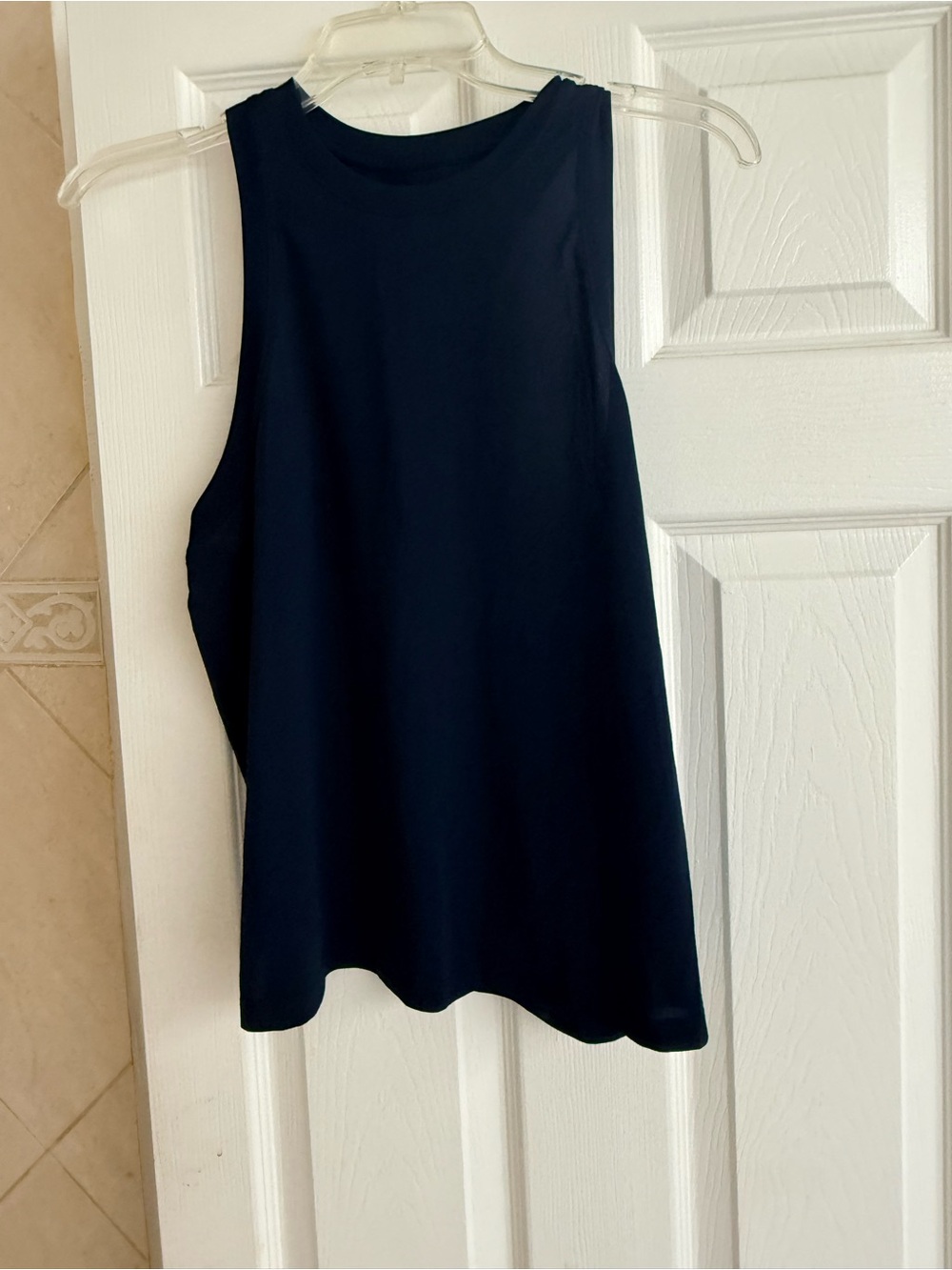 Lululemon Navy Sleeveless Tank Top - Women6-8